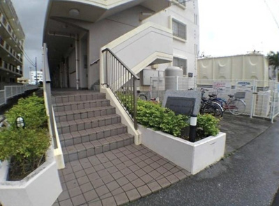 【エントランス】 | ウエストロード・キャッスル | 建物の内部です