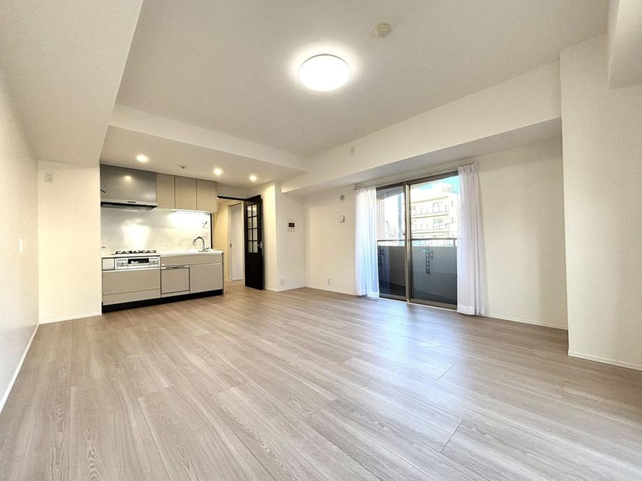 東急ドエル・アルス横濱元町の居間・リビング