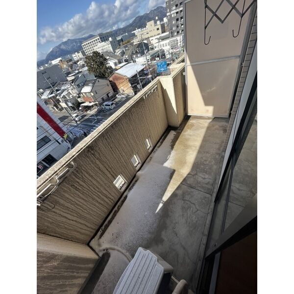 ウエストグランアベニュー六角のバルコニー