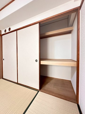 青葉丘マンションの収納