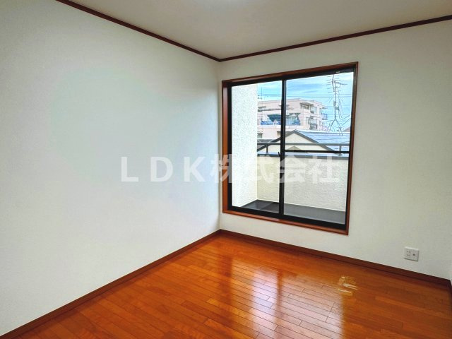 【子供部屋】 | 中古戸建/ふじみ野市西鶴ケ岡２丁目 | 3F／洋室6.0帖（バルコニー有）