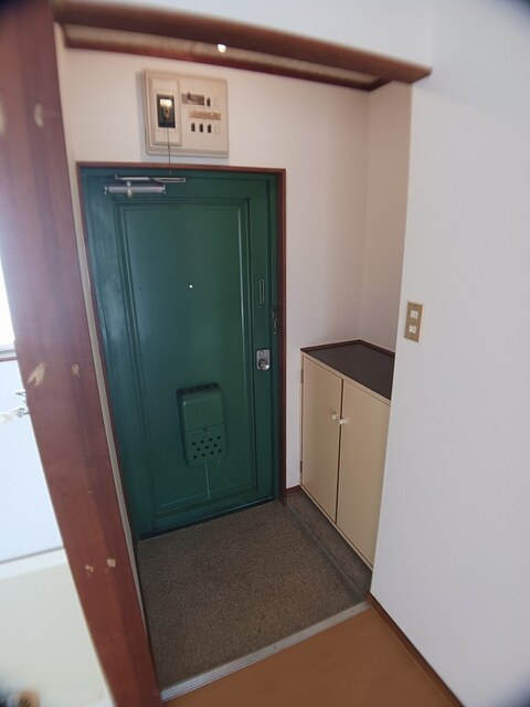 パークサイドこじまの玄関