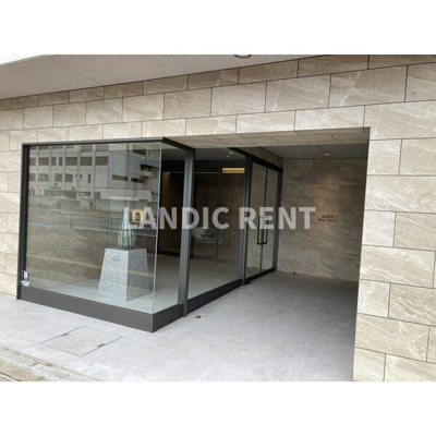 【エントランス】 |  アルティザ博多ベイコート