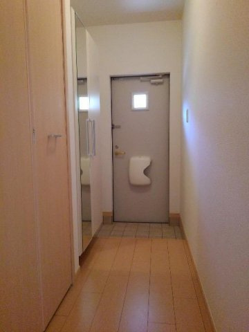 ベル・コリーヌⅠの玄関