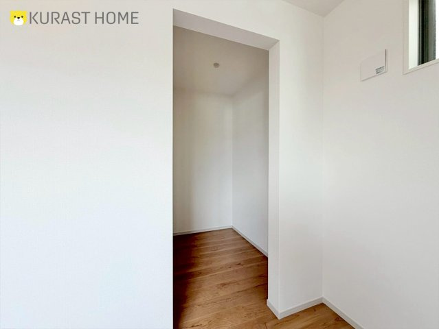 京都市右京区嵯峨野南浦町　新築戸建の収納