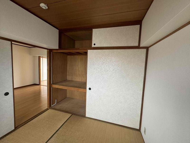 福岡市東区三苫４丁目の賃貸マンションの和室