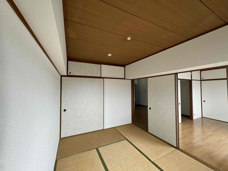 福岡市東区三苫４丁目の賃貸マンションの和室