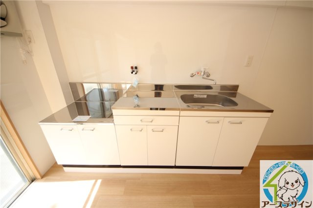 ゼフィール西明石のキッチン|※類似部屋