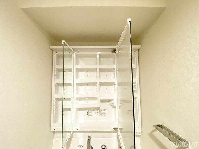 ステラメゾン田端の収納|鏡裏収納です☆