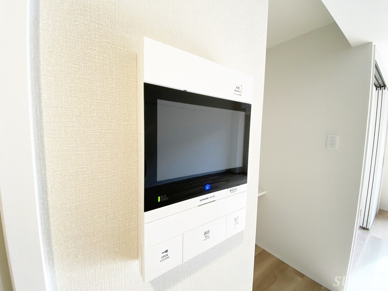 ステラメゾン田端のセキュリティ|モニター付きインターホンです☆