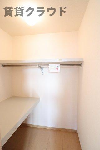 カーサ・カルモ亥鼻の収納|ちょっとした収納スペースも充実しています