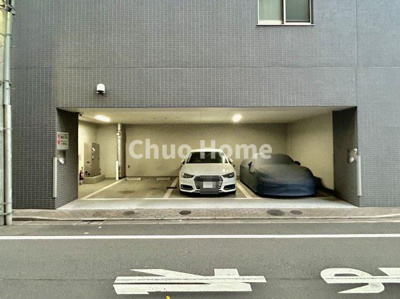 【駐車場】 | パレステージ上野 | 【敷地内駐車場】最新の空き状況や費用などの詳細は担当スタッフまでお問い合わせください。