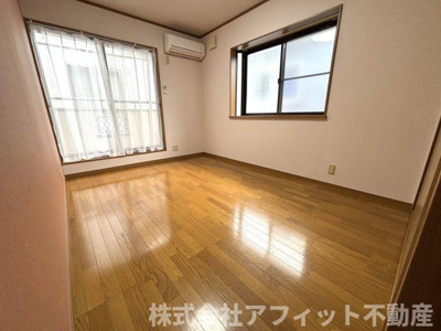 【寝室】 | パークハイム南本庄 | 西側の洋室6帖