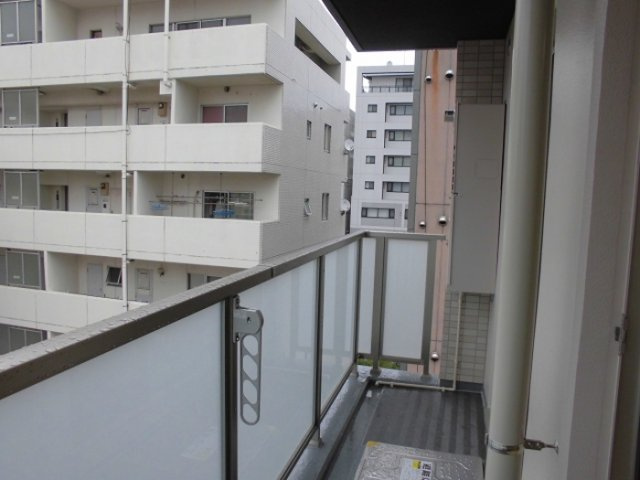 フィールドライズ日本橋のバルコニー