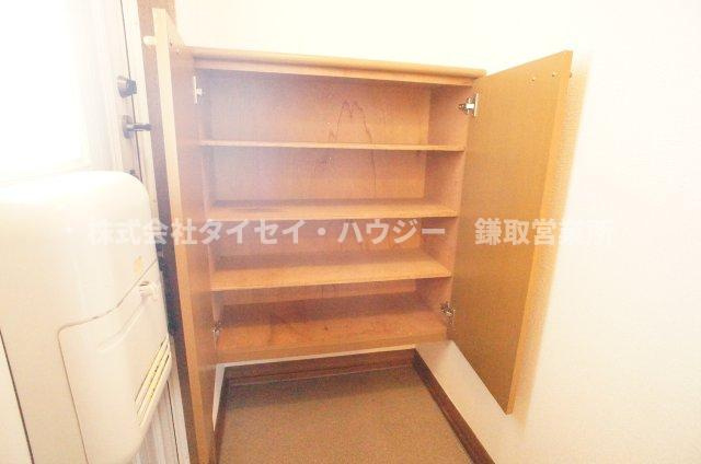 リリーヴィレッジＡ・Ｂ棟の収納