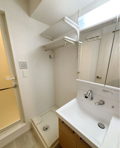 CREATIF駒澤大学前　角部屋　敷金礼金0　フリーレント3ヵ月の洗面所