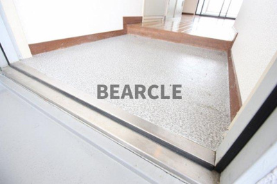 【玄関】 | ミナール一里山