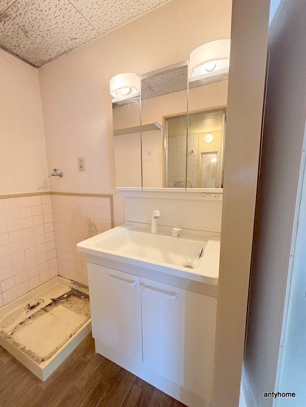 グローリーヨシダの洗面所