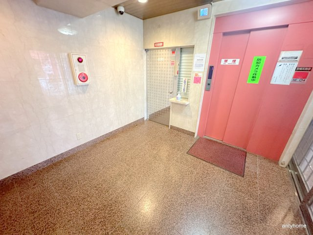 グローリーヨシダのロビー