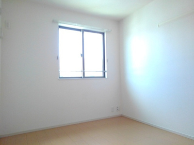 【寝室】 | サンリット