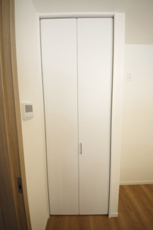 【収納】 | 【仲介手数料無料！！】日野市日野本町5丁目　新築戸建て（全2棟）2号棟　5480万円