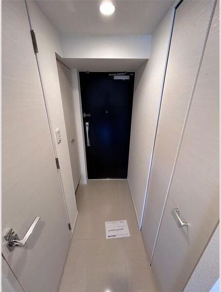 S-RESIDENCE新大阪駅前の玄関