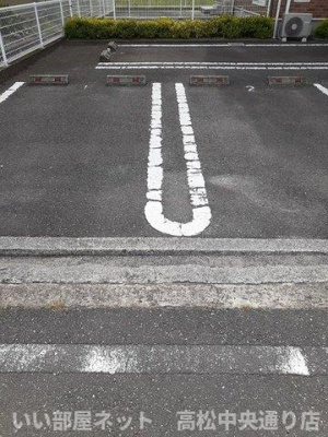 【駐車場】 | グレイスフルＡ