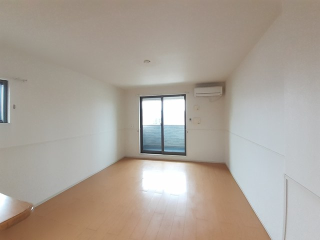 エアコン付きで快適に過ごせます♪