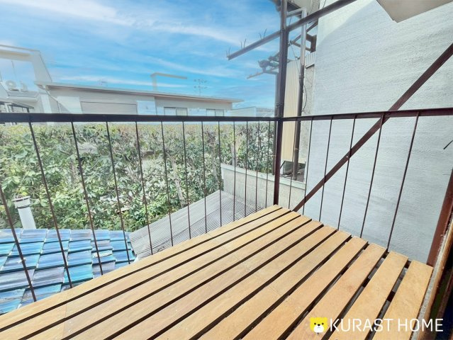 京都市右京区嵯峨天龍寺椎野町　中古戸建のバルコニー