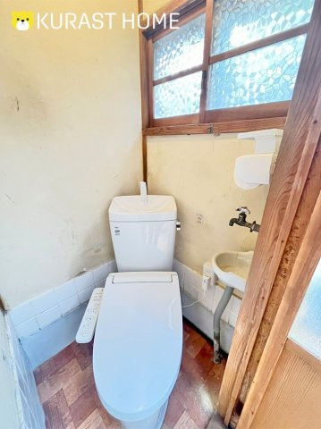 京都市右京区嵯峨天龍寺椎野町　中古戸建のトイレ