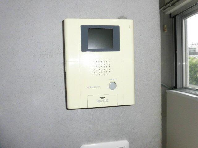 ニューディレクトレジデンス学芸大学の内装|ロフトです