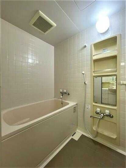 ミラベル関谷の浴室