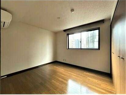 ミラベル関谷の洋室