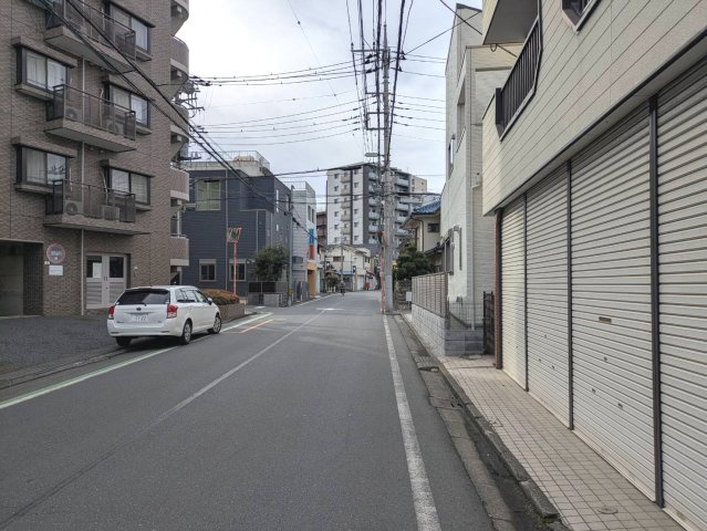 所沢市西所沢１丁目のビル