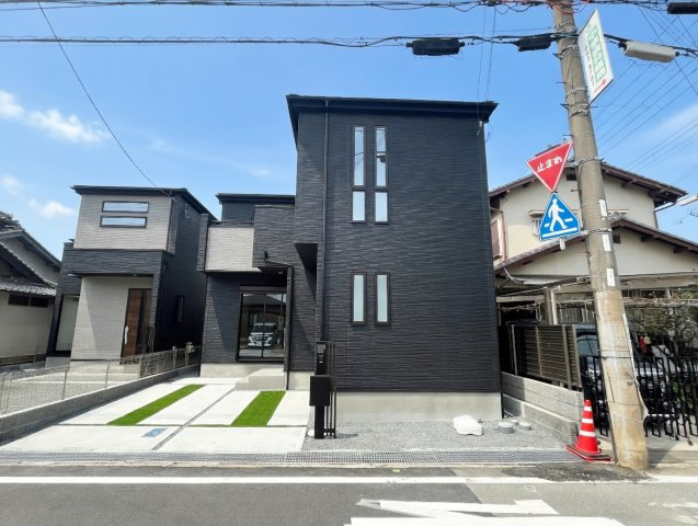 加古川市加古川町本町　第2期　新築一戸建ての外観|安心の10年保証！外観を美しく保ち、雨水で汚れを落とします！気になることがありましたら、お気軽にお問い合わせください！