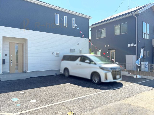 土浦市神立町第8　新築戸建て　1号棟の駐車場|カースペースは2台お停めいただけます♪