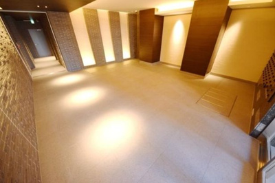 【ロビー】 | HY's三ノ輪 | 毎日通るロビーはこのようになっています