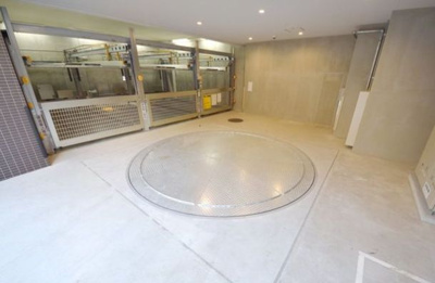 【駐車場】 | HY's三ノ輪 | 車をお持ちの方に嬉しい駐車場付きの物件です