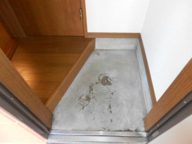 アーバンふみぞのの玄関