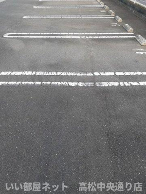 【駐車場】 | モーダフィオーレＡ