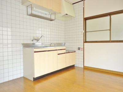 【キッチン】 | 藤井住宅 | 吊り戸棚付きキッチン　※写真はイメージです