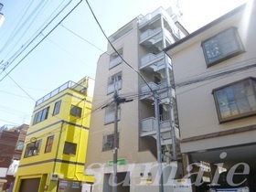 シリウス東十条の外観|6階建てのマンションです！
