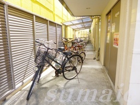シリウス東十条のその他共用部分|自転車はこちらに置けます☆