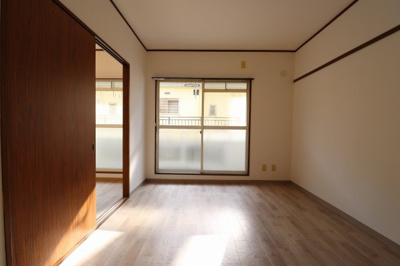 【居間・リビング】 | ロジュマン鶴見