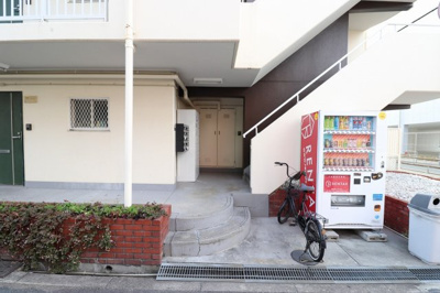 【エントランス】 | ロジュマン鶴見