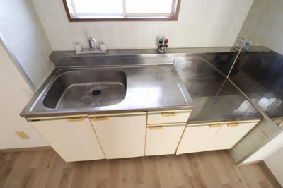 【キッチン】 | ロジュマン鶴見