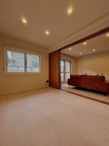 カーサ手稲本町の洋室