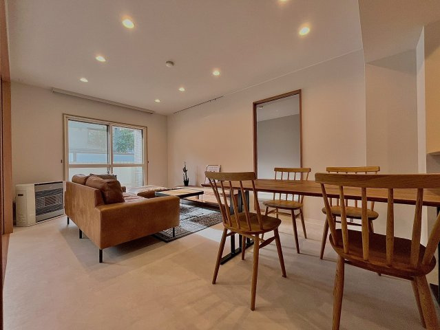 カーサ手稲本町の居間・リビング