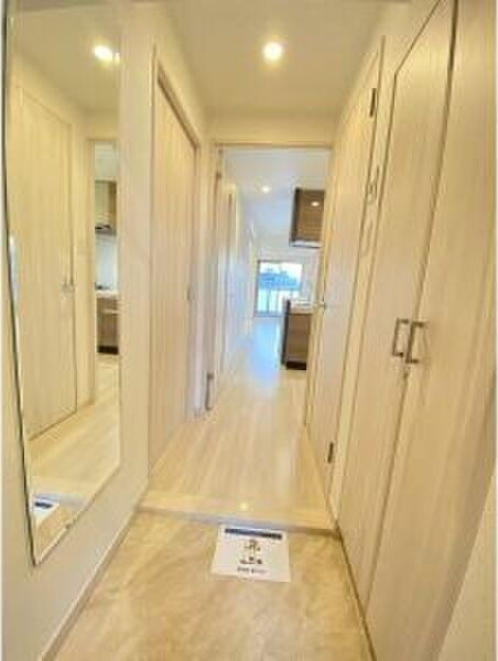 プレジオ内代の玄関