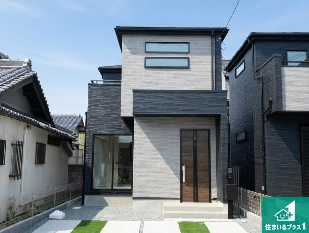 加古川市加古川町本町　第2期　新築一戸建ての外観|安心の10年保証！外観を美しく保ち、雨水で汚れを落とします！気になることがありましたら、お気軽にお問い合わせください！